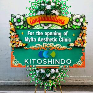Papan bunga pembukaan usaha di Kudus