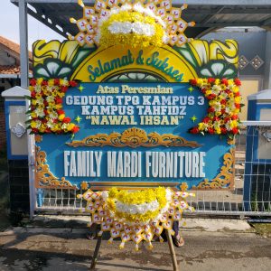 Toko bunga Kudus melayani 24 jam